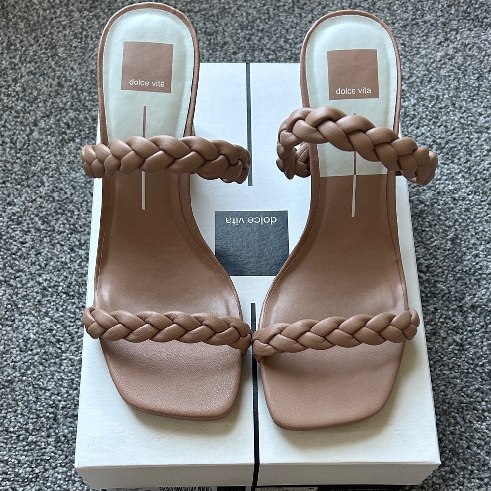 Dolce Vita Women's Braided Sandals in Tan